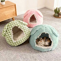All-Season Plush Soft Breathable Indoor Winter Warm Enclosed Detachable Checkered Cat Nest