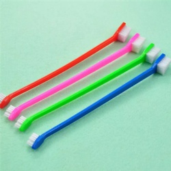 Pet Products Wholesale From China Self Dispensing Cleaning Brush Teeth